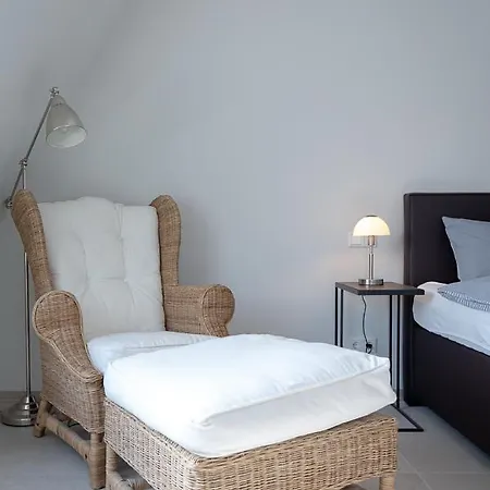 F35b 33 Seaside 33 Apartment *